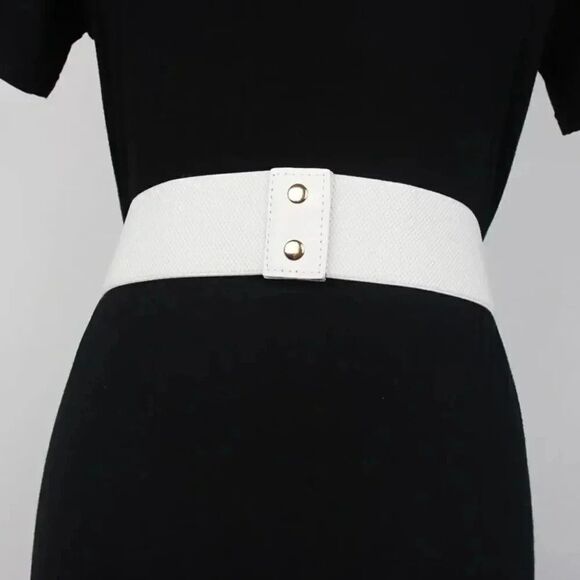 TOM- WHITE Vegan Leather Chain Corset Belt 25” up to 36” FINAL PRICE 🎈 - Picture 4 of 4